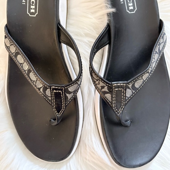 COACH Latrice Signature Sandals - Picture 6 of 6